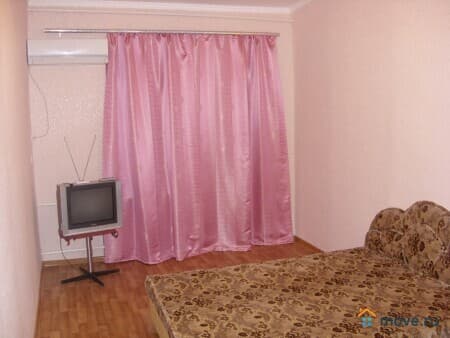 Сдам 2-комнатную квартиру, 39 м&sup2;, Феодосия, Федько, 32