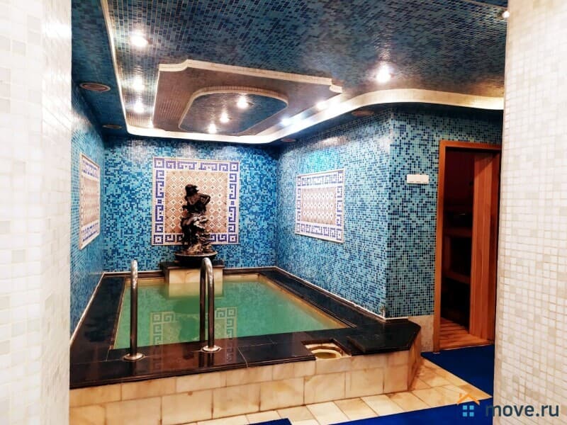 коттедж, 350 м&sup2;