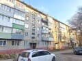 Продаю трехкомнатную квартиру, 62 м², этаж 4 из 5. Фото 1