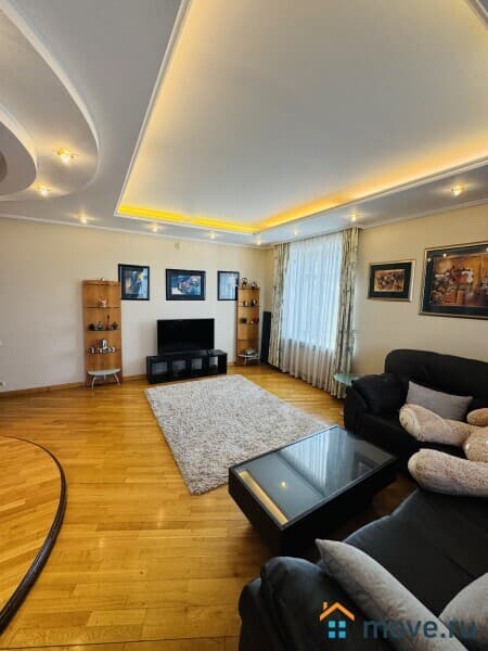 4-комн. квартира, 156 м&sup2;