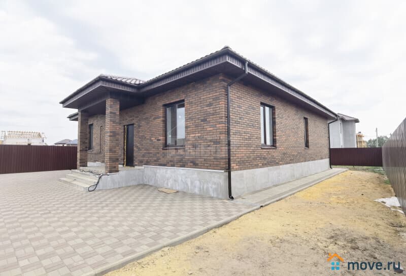 дом, 140 м²