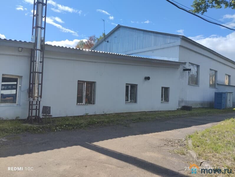нежилое здание, 1563 м&sup2;