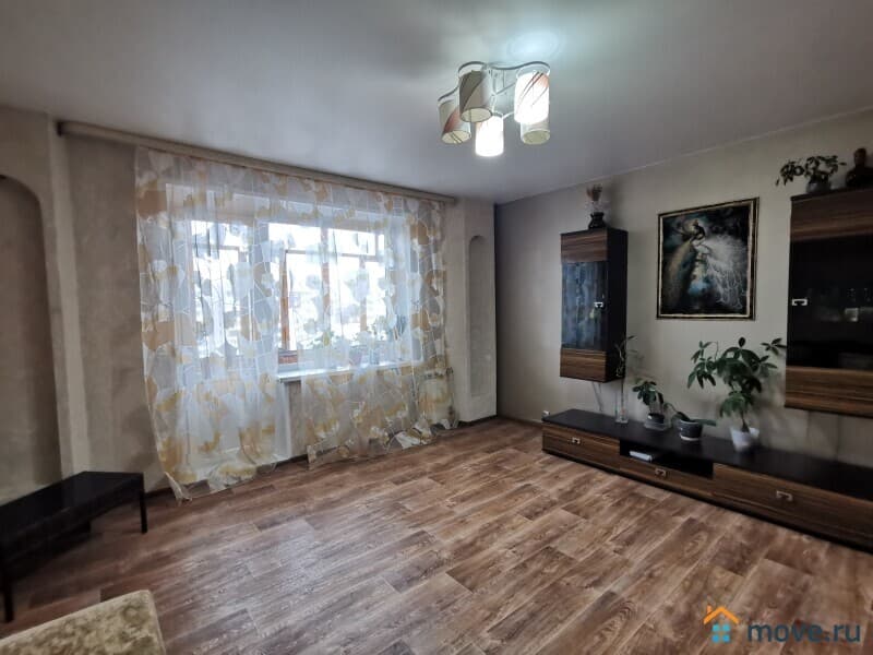 3-комн. квартира, 64.2 м²