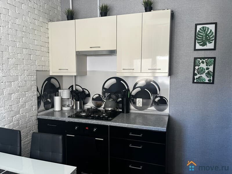 3-комн. квартира, 80 м²