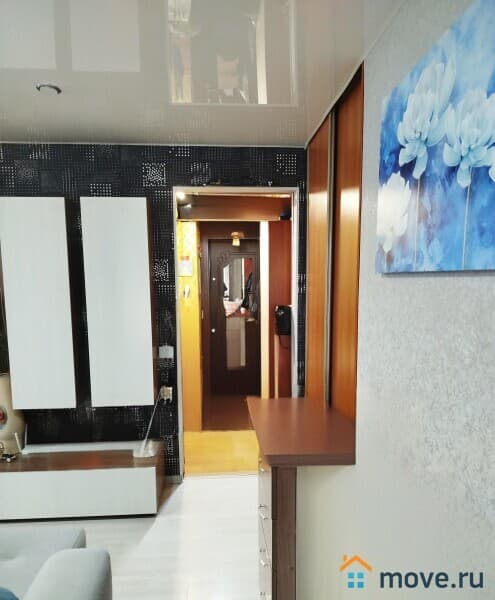 3-комн. квартира, 49 м&sup2;