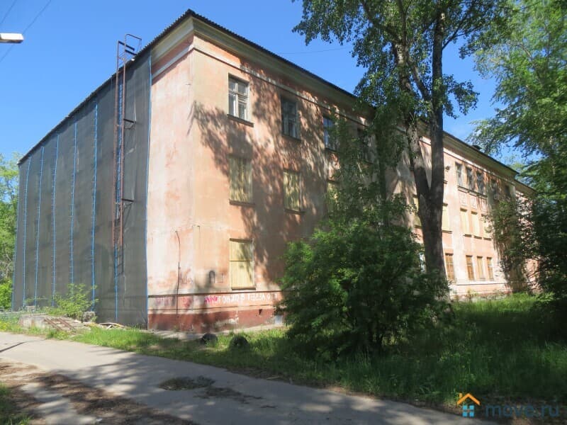 нежилое здание, 3097 м²