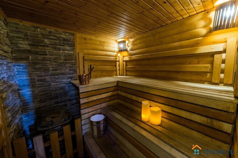 коттедж, 650 м²