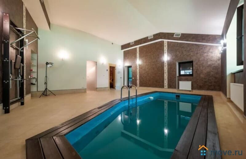 коттедж, 720 м&sup2;