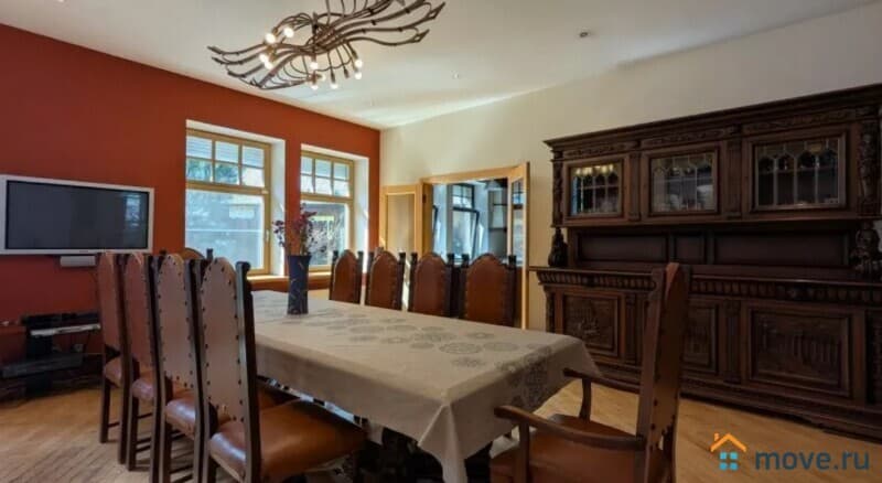 коттедж, 500 м²