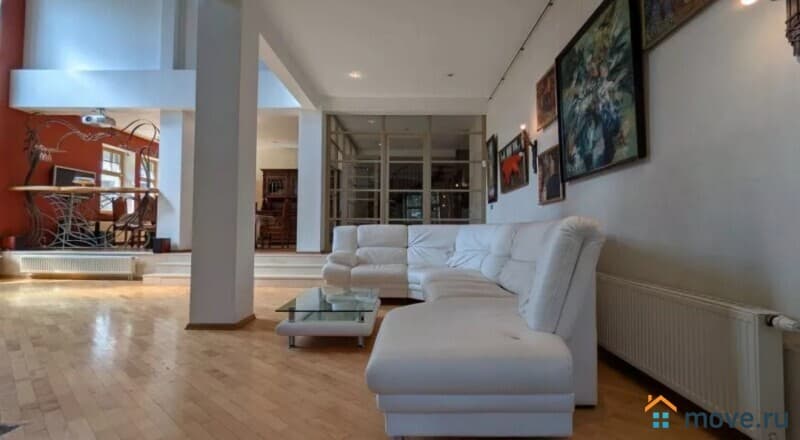 коттедж, 500 м²