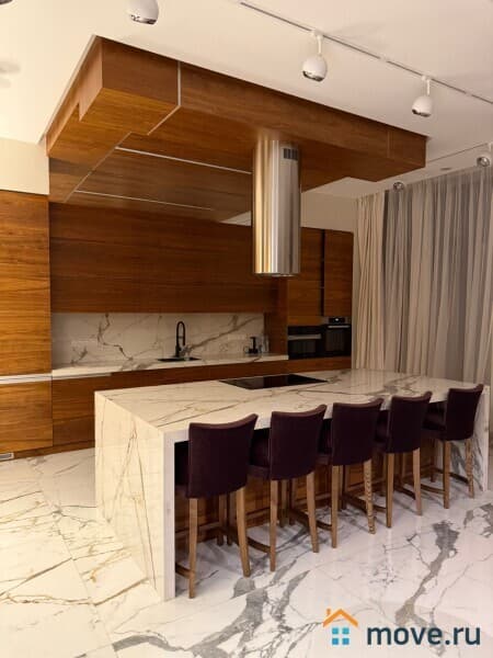 коттедж, 475 м&sup2;