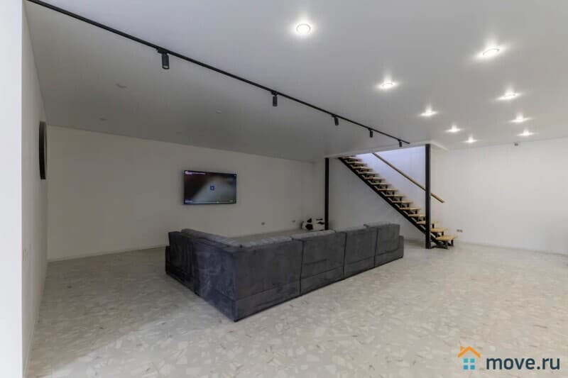 коттедж, 550 м&sup2;
