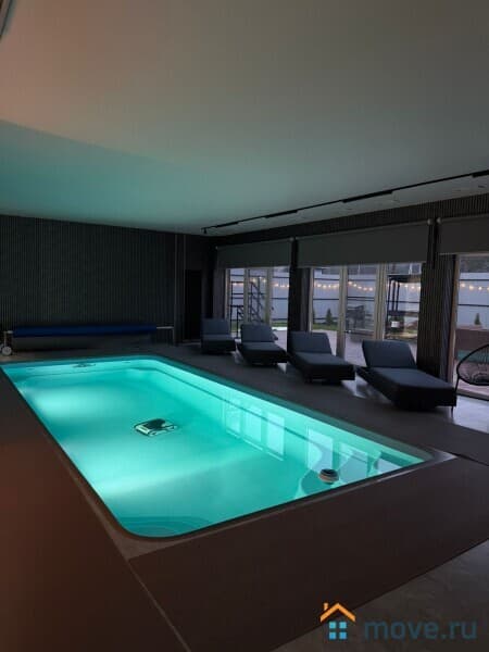 коттедж, 200 м&sup2;