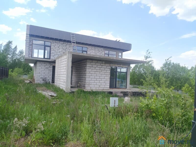 коттедж, 230 м&sup2;