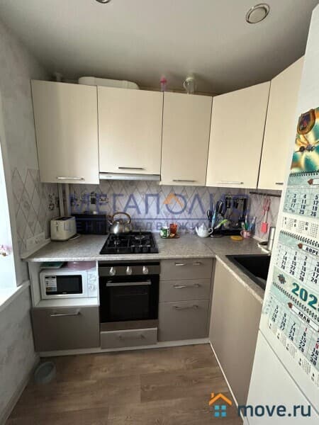 4-комн. квартира, 62.4 м²