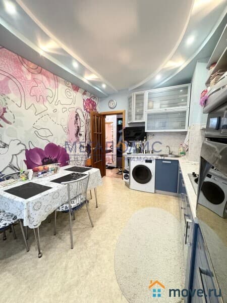 3-комн. квартира, 64.3 м²