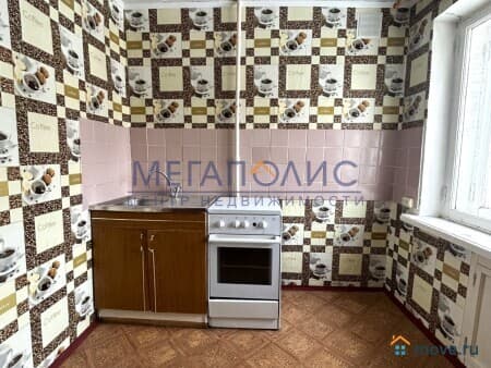 Продаю 2-комнатную квартиру, 41 м&sup2;, Балаково, улица Шевченко, 89