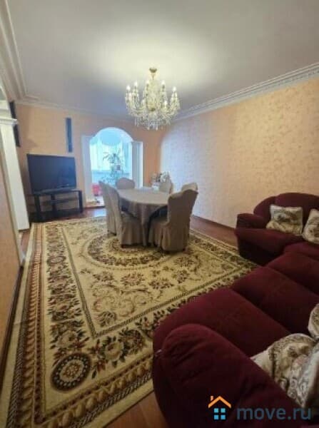 3-комн. квартира, 105 м&sup2;