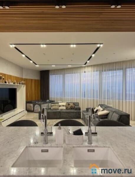 5-комн. квартира, 235 м&sup2;