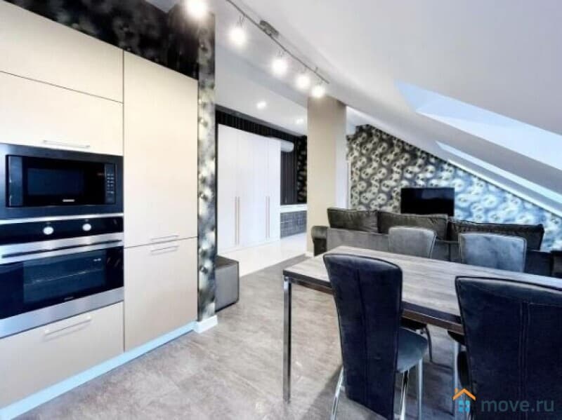 3-комн. квартира, 80 м&sup2;