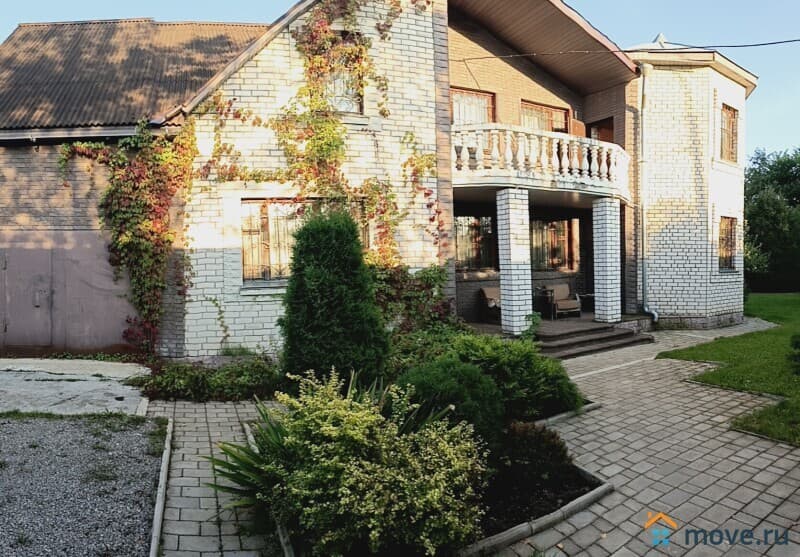 коттедж, 350 м²