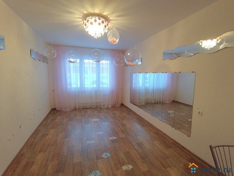 4-комн. квартира, 100 м&sup2;