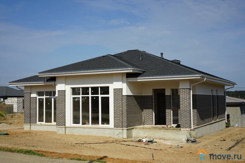 дом, 138 м&sup2;