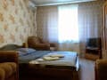 Сдается в аренду посуточно однокомнатная квартира, 39 м², этаж 1 из 9. Фото 1