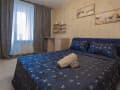 Снять двухкомнатную квартиру посуточно, 67 м², этаж 1 из 9. Фото 1