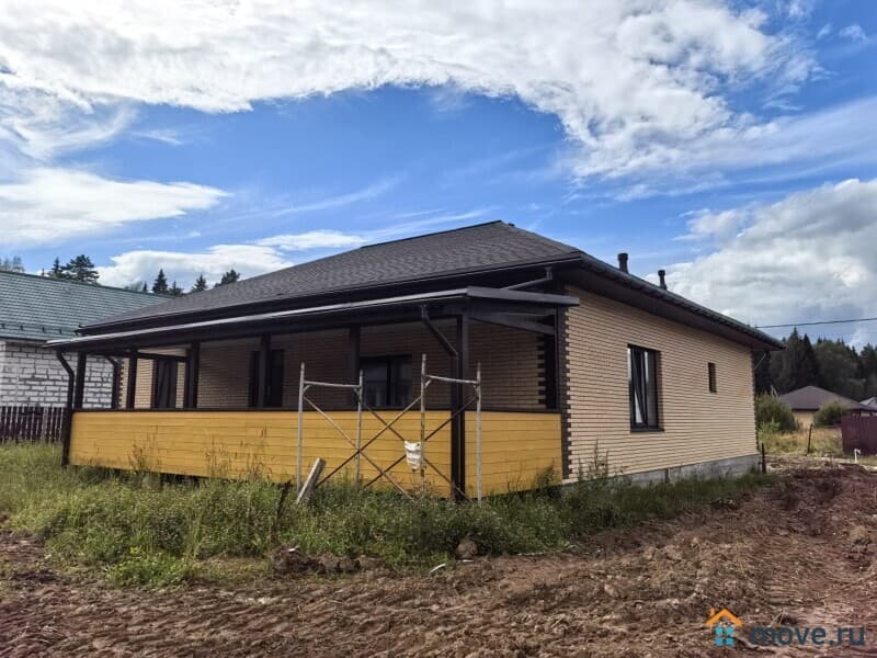 дом, 150 м²