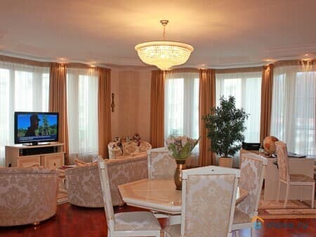 Продается 3-комнатная квартира, 82 м², Москва, проспект Академика Сахарова, 38