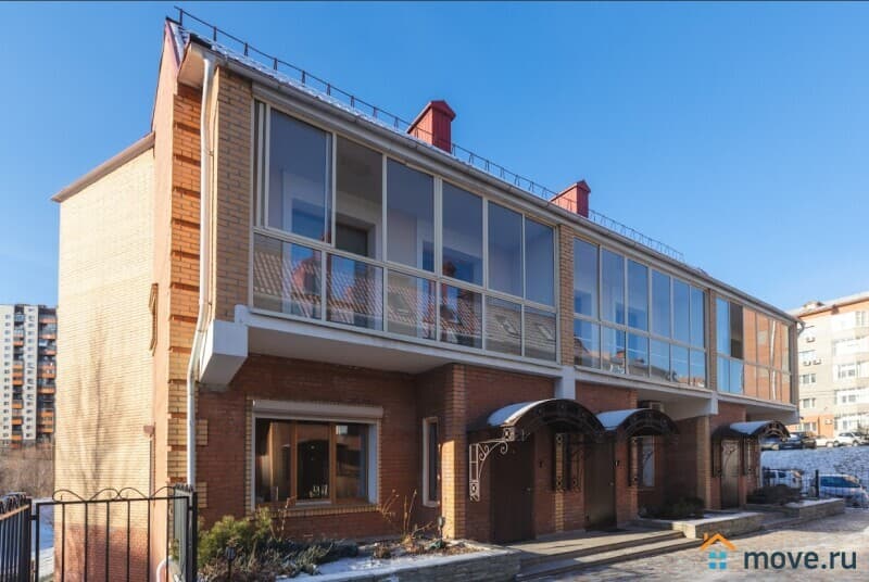 5-комн. квартира, 272 м&sup2;