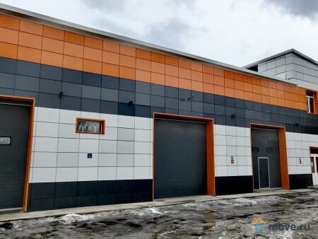 Сдаю нежилое здание, 500 м&sup2;, Красноярск, улица Калинина, 68Г