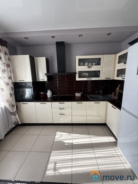 3-комн. квартира, 85 м²