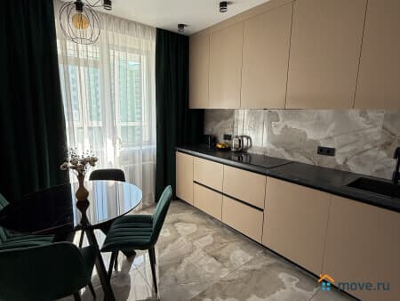 Продам 3-комнатную квартиру, 72 м², Засечное, Соборная, 4