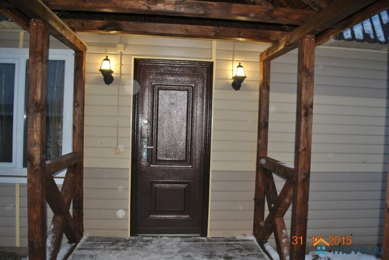 коттедж, 150 м²