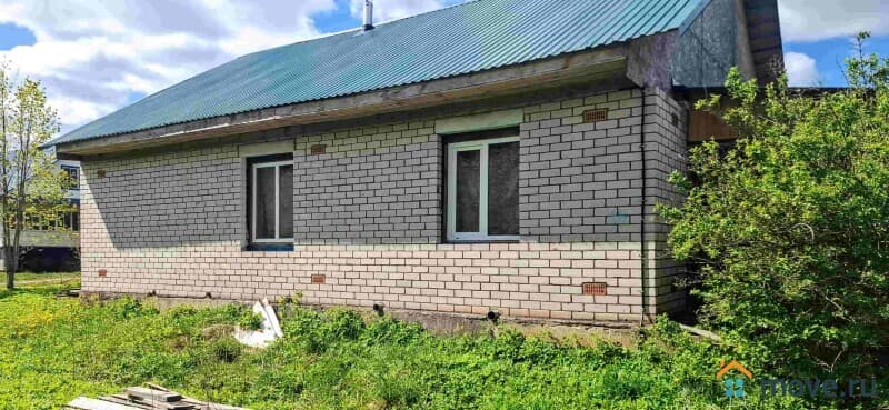 дом, 90 м²
