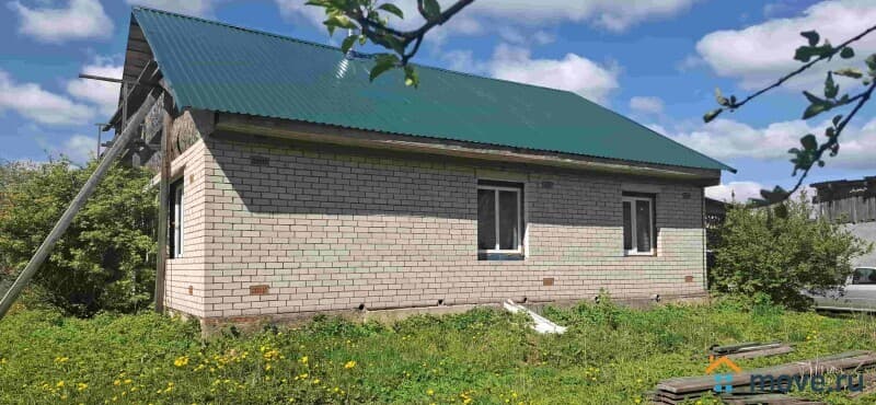 дом, 90 м²