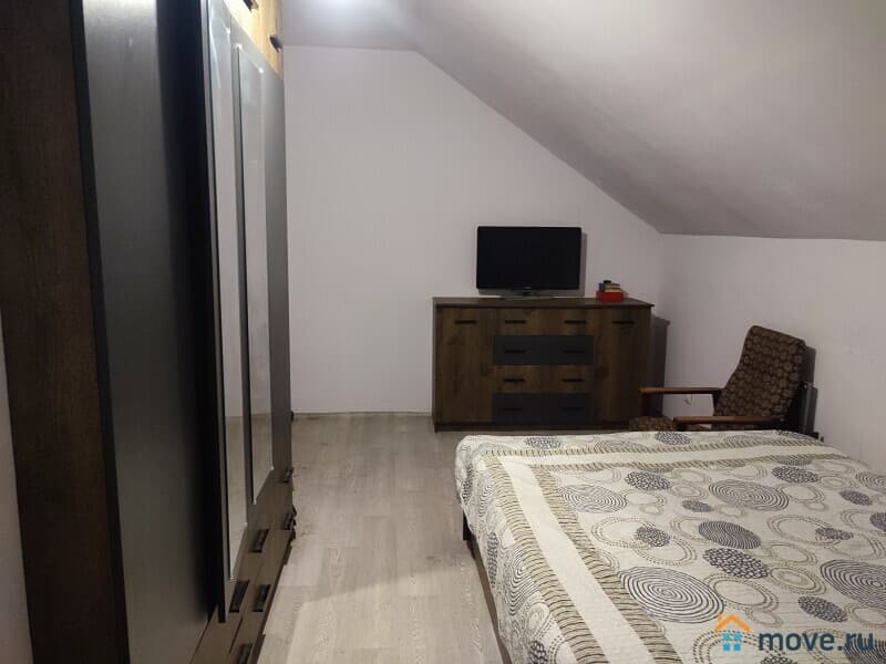 3-комн. квартира, 132.9 м²
