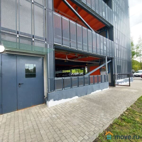 машиноместо, 18 м²
