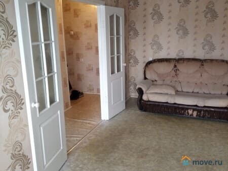 Сдаю посуточно 1-комнатную квартиру, 34 м&sup2;, Канск, улица Московская, 48