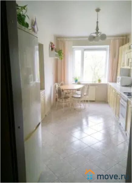 3-комн. квартира, 100 м&sup2;