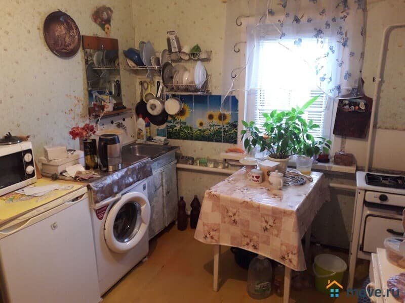 дом, 30.7 м²
