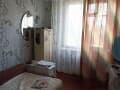 Продается трехкомнатная квартира, 49 м², этаж 3 из 5. Фото 2