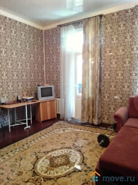 2-комн. квартира, 150 м²