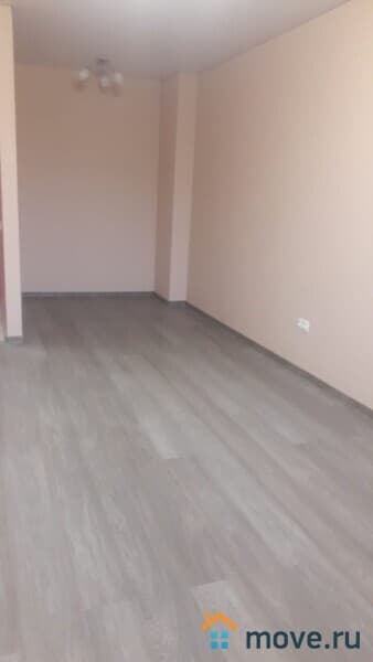 2-комн. квартира, 422 м²