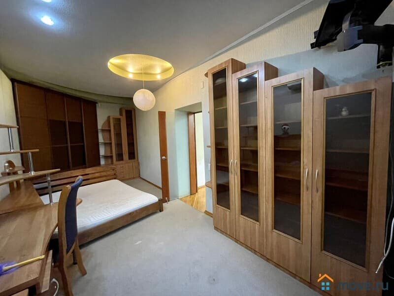 2-комн. квартира, 80 м²