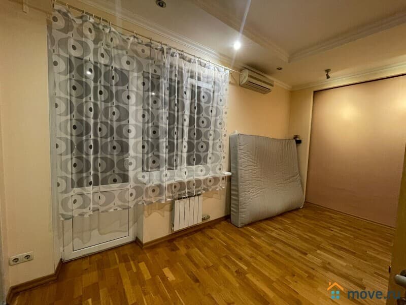 3-комн. квартира, 105 м²