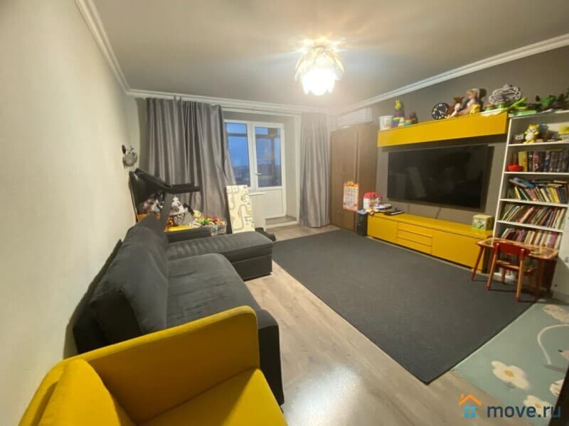 2-комн. квартира, 75.5 м²