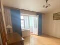 Продать трехкомнатную квартиру, 85 м², этаж 5 из 10. Фото 2